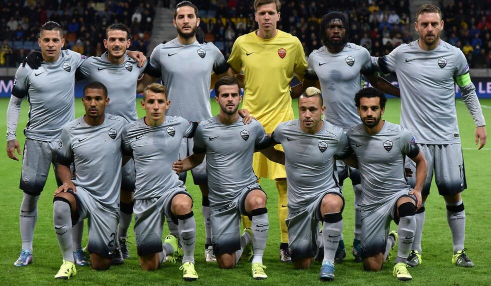 欧文：唯一担心的是库尼亚的脾气，毕竟队里已经有一个B费了